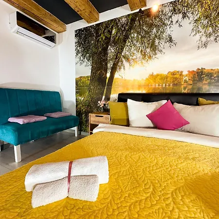 The Sunset - In Location & Pet-friendly Apartment