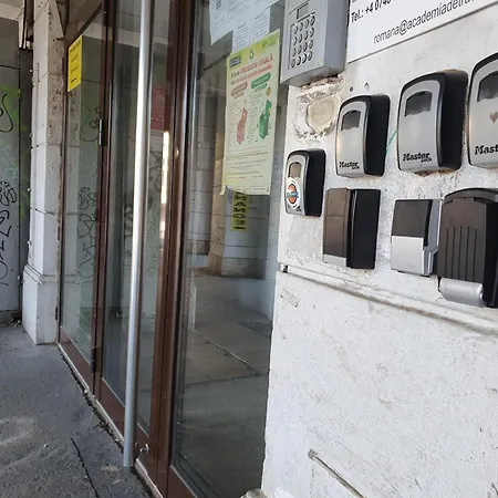 The Sunset - In Location & Pet-friendly Apartment Craiova
